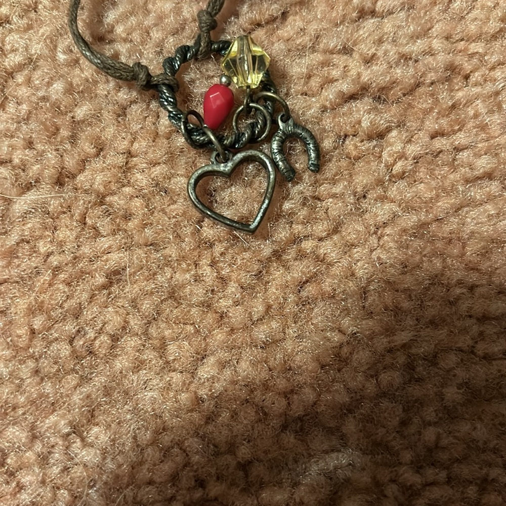 Necklace - Picture 2 of 3